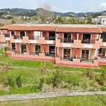 Giannis 8 Apartamento *