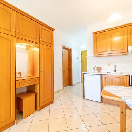 Giannis 8 * Αρίλλας